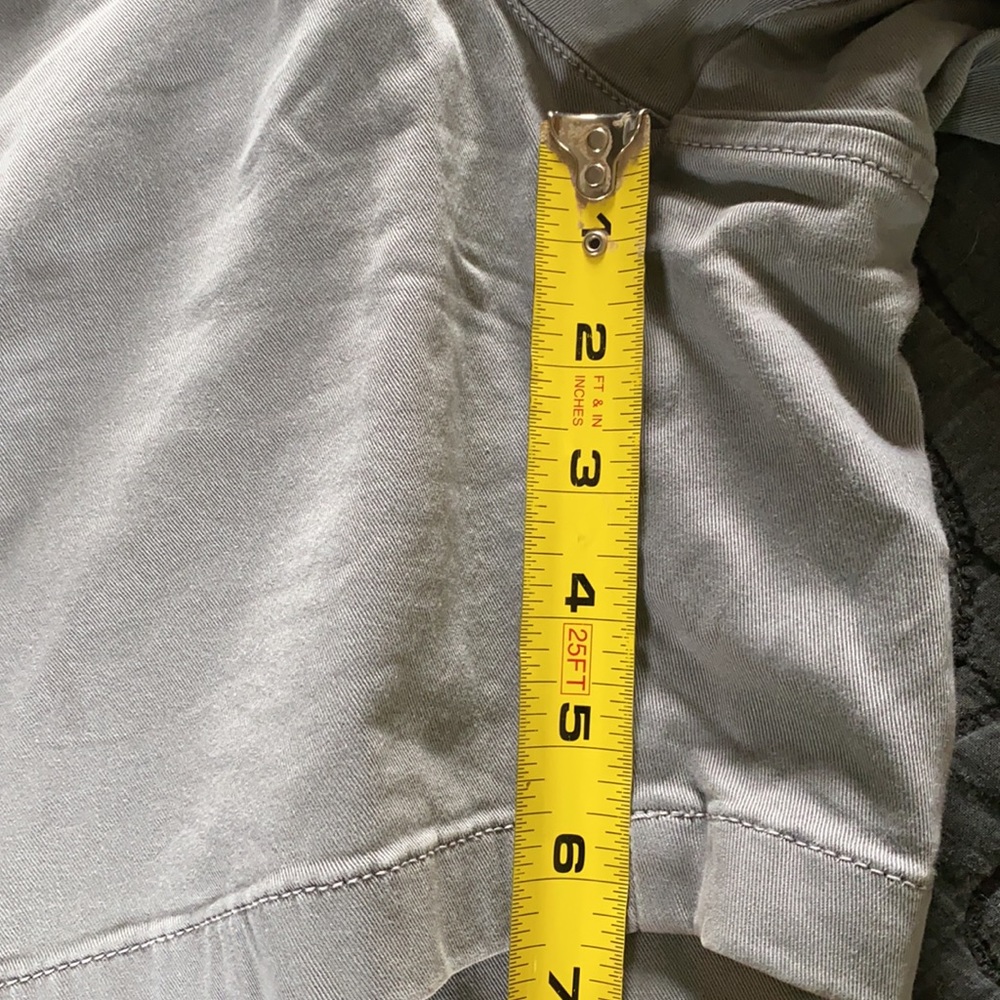 J Crew Women’s Chino Shorts Size 10 - Picture 6 of 6